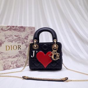 Dior限量款三格白色爱心手提斜跨包