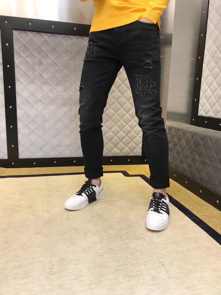 D&G 2018官网新款牛仔裤！本年度具有代表性之作！腔调十足！