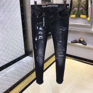 巴黎世家 2018官网新款顶级牛仔裤 织带装饰 重工洗水破洞