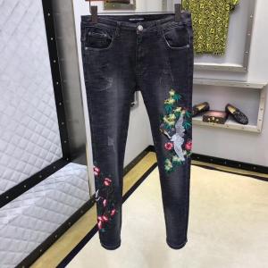  阿玛尼 2018官网最新款牛仔裤 原版五金、植物、天鹅重工刺绣