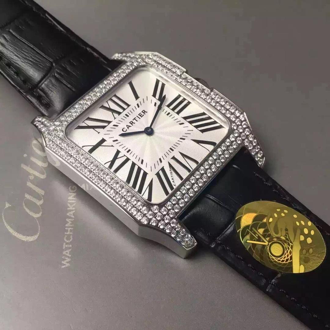 卡地亚 薄款山度仕 银色钻 瑞士石英机芯 手表