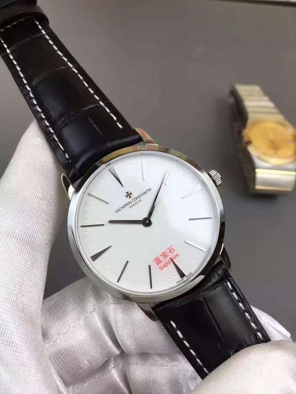 江诗丹顿 传承系列 精钢三件套 瑞士朗达石英机芯 手表