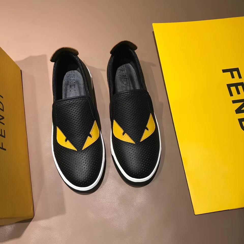 ｛FENDI｝新款休闲时尚男鞋时尚又大方 小怪兽系列