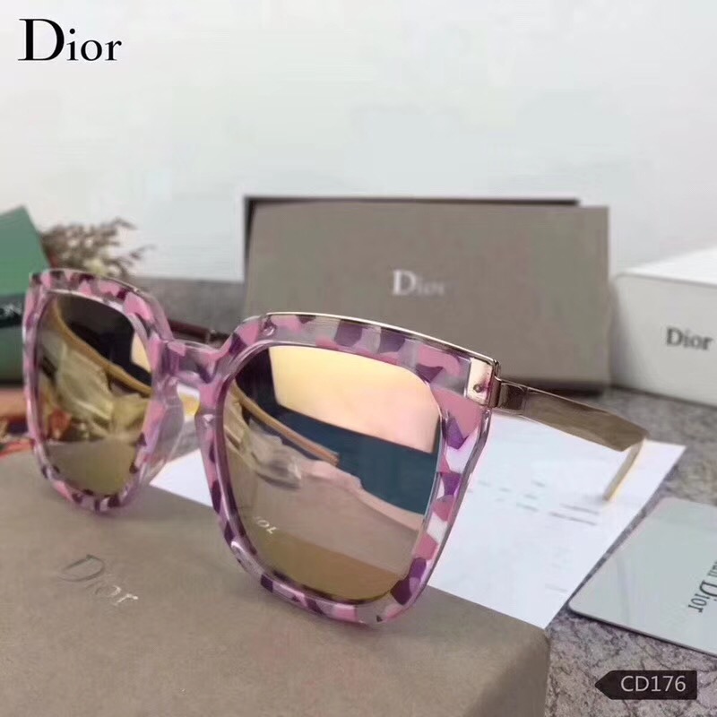 Dior-ϰ¡ԭܷװ 2018ƷŮʿԲĤ̫