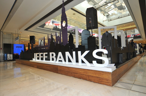 JEFF BANKS ӢѪͳʱװ