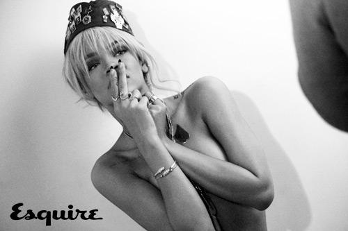Rihanna-topless-4-Esquire1