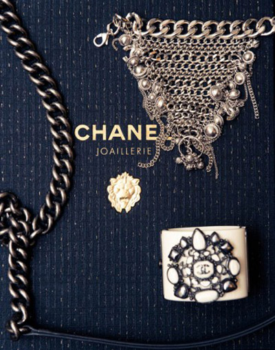 Chanel Paris Bombay ϵ