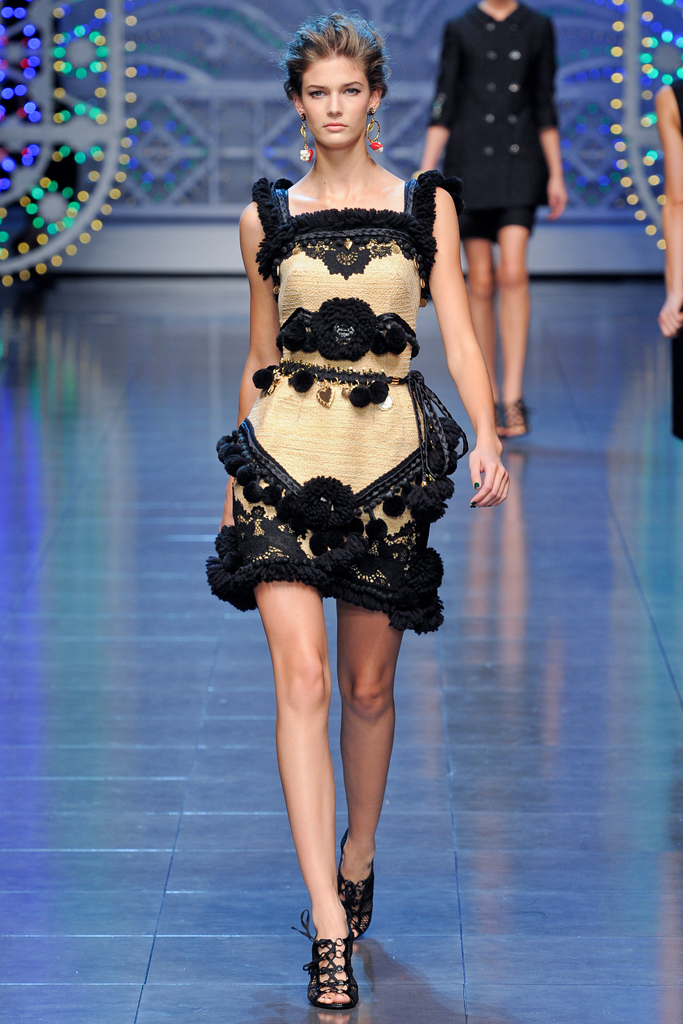 Dolce & Gabbana 2012з