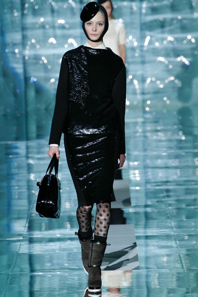 Marc Jacobs 2011ﶬз