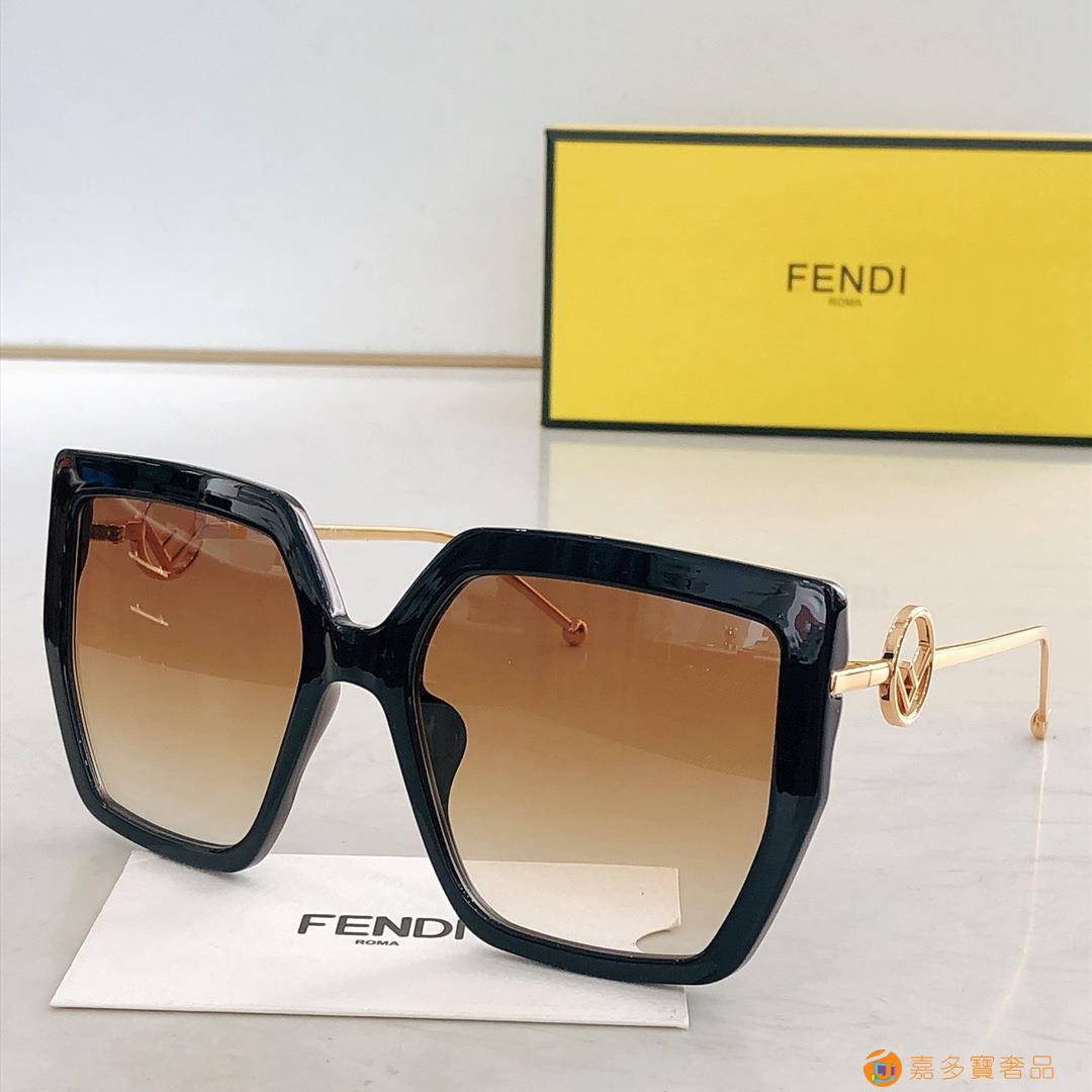 Fendi FF 眼镜链条墨镜